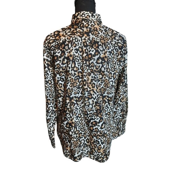 2/$35- Talbots Button Up Animal Print Blouse Women Size Medium - Picture 6 of 12